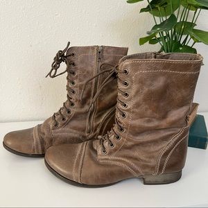 Steve Madden Troopa Combat Boot Taupe